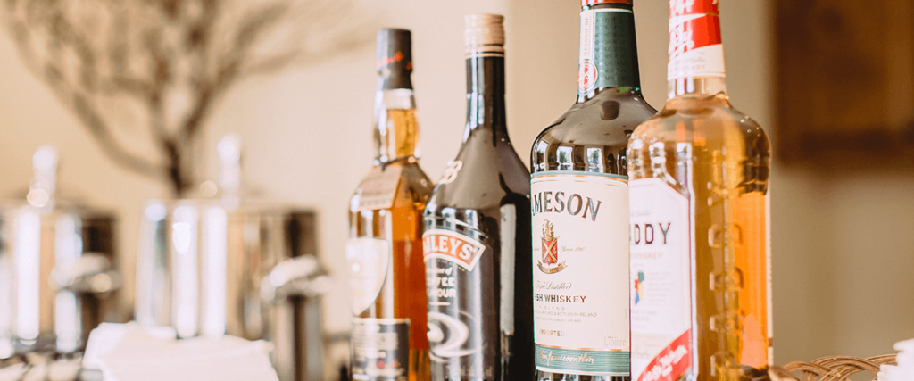 Bar & Beverages Event Partners | Cateting Connection