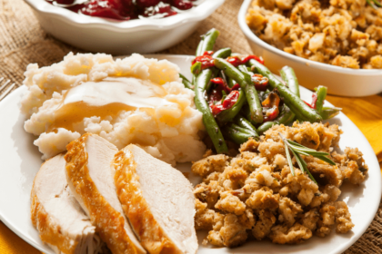 A Thanksgiving meal to go.